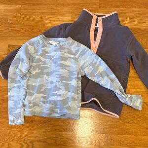 Blue Camo Sweatshirt and Gray fleece pullover size small athleta girl warm shirt